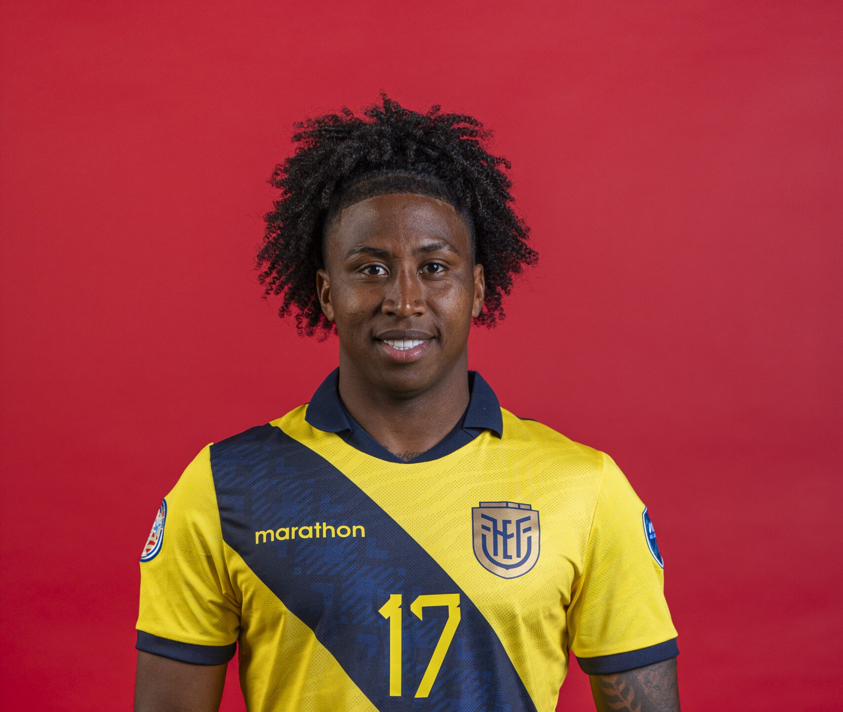	17. Ángelo Preciado 	